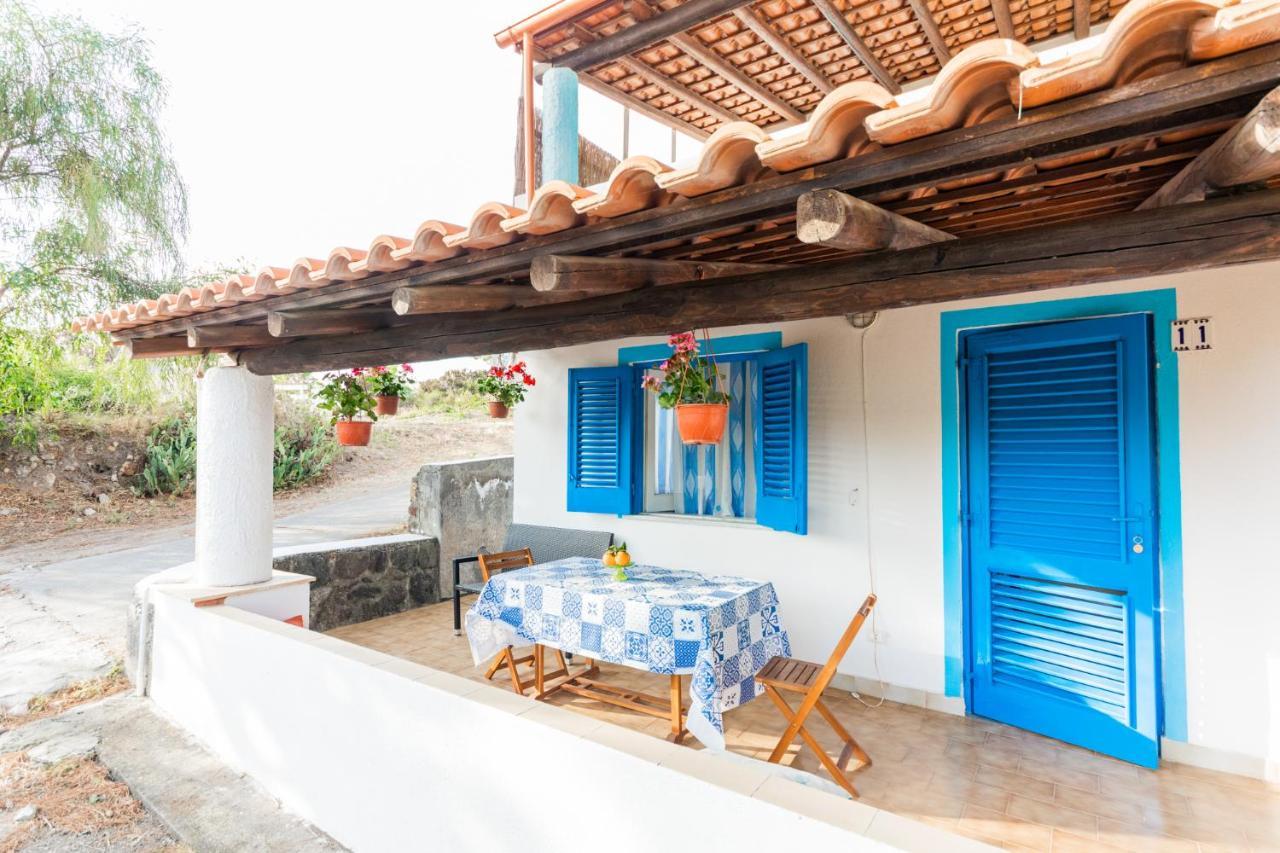 Holiday Eolie Village Vulcano  Exterior photo