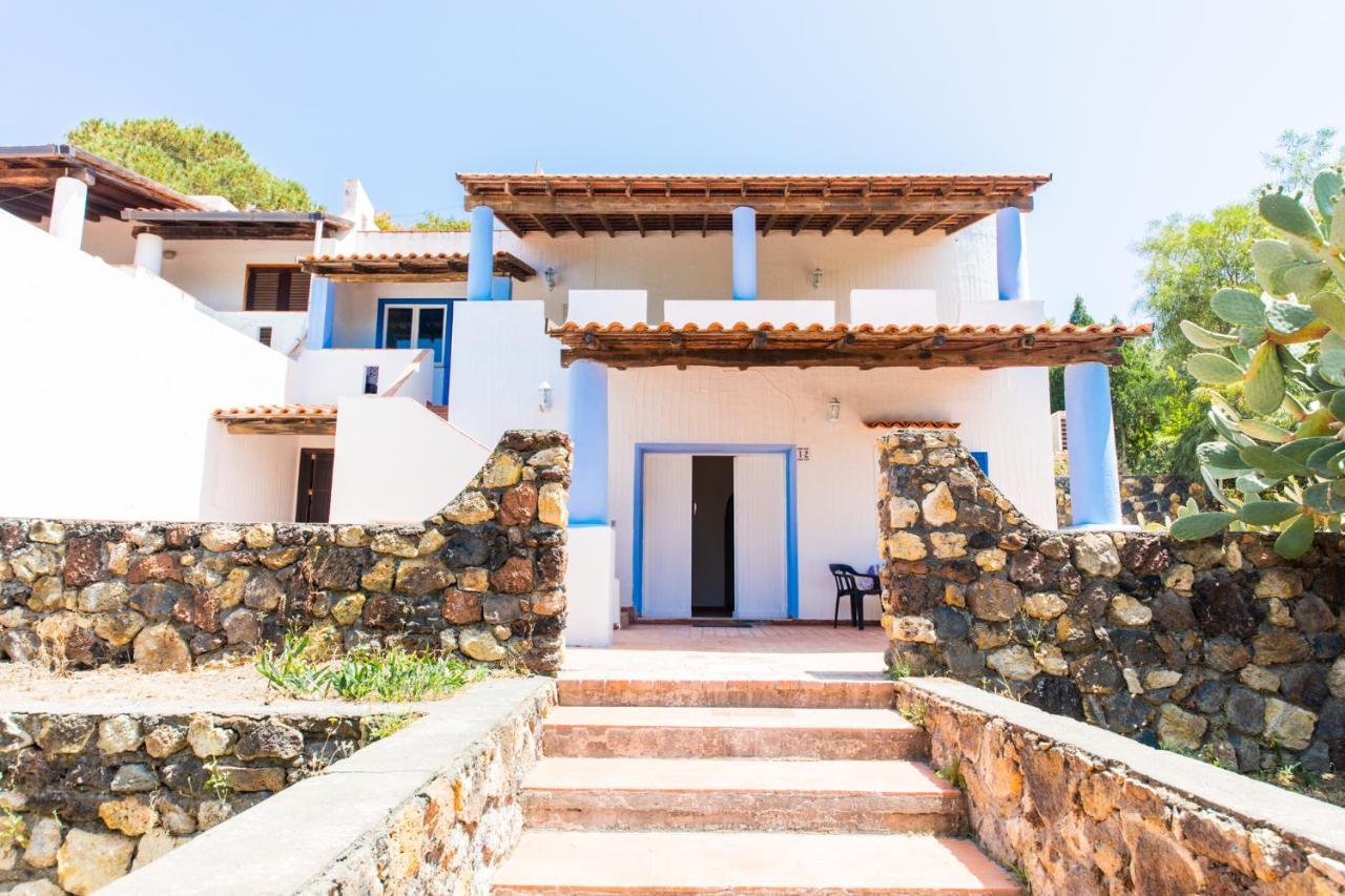 Holiday Eolie Village Vulcano  Exterior photo